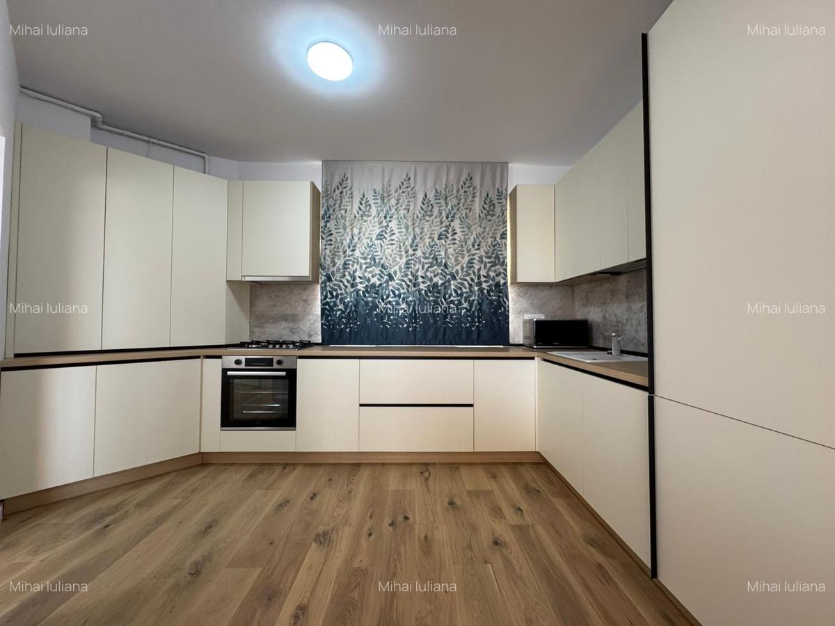 Inchiriere apartament cu 3 camere mobilat si terasa generoasa -Herastrau-nou! - 16