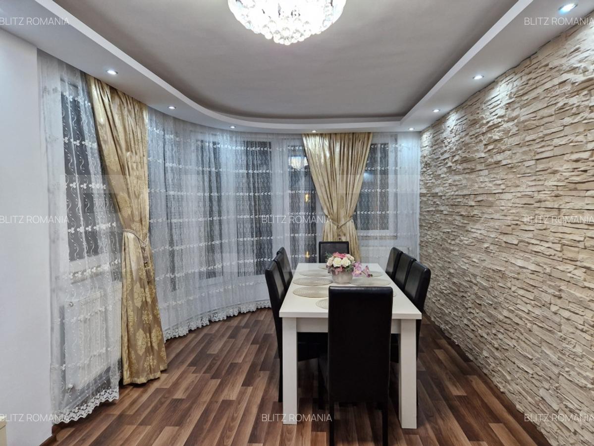 Apartament cu 2 camere, decomandat, zona centrala - 3