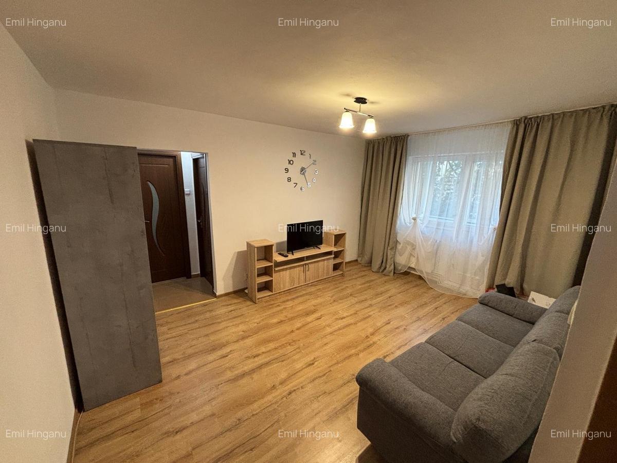 Apartament 3 camere etaj 1 Astra - strada Cocorului - 1