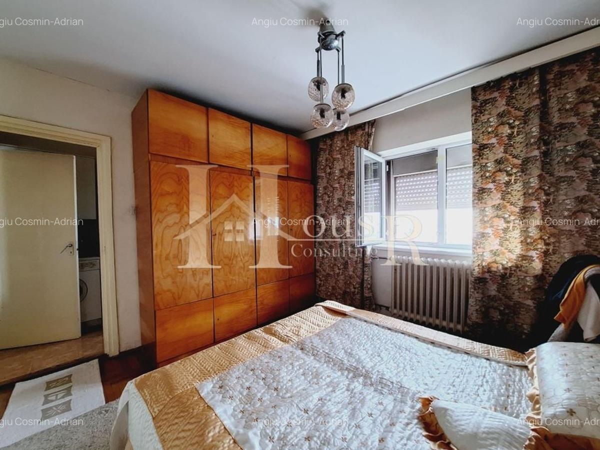 Apartament cu 3 camere semidecomandat în Circumvalațiunii - 6