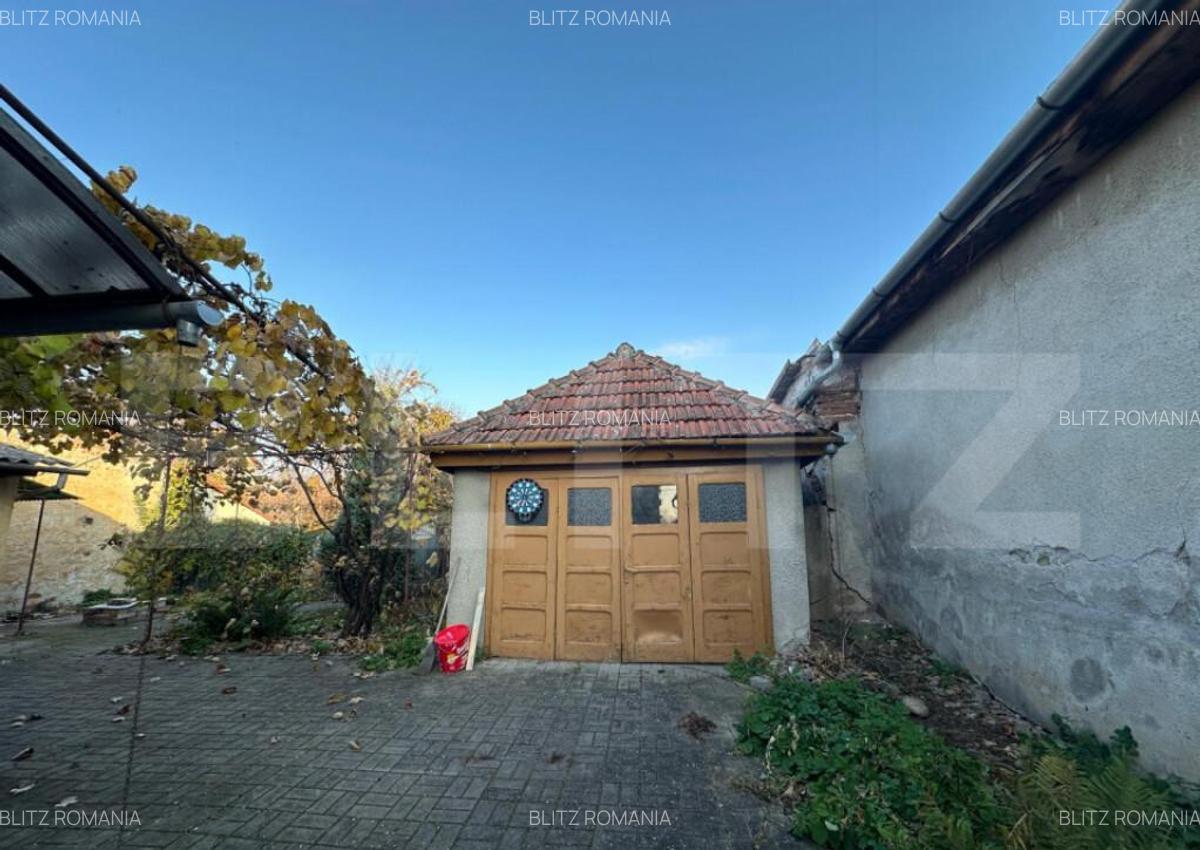 Casa cu 3 camere de inchiriat in zona Centrala - 9