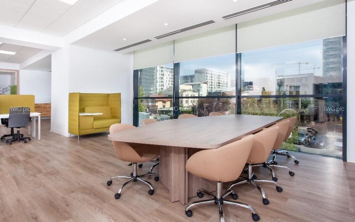 Spa?iu de birou privat pentru 2 persoane in Regus Anchor Business - 4