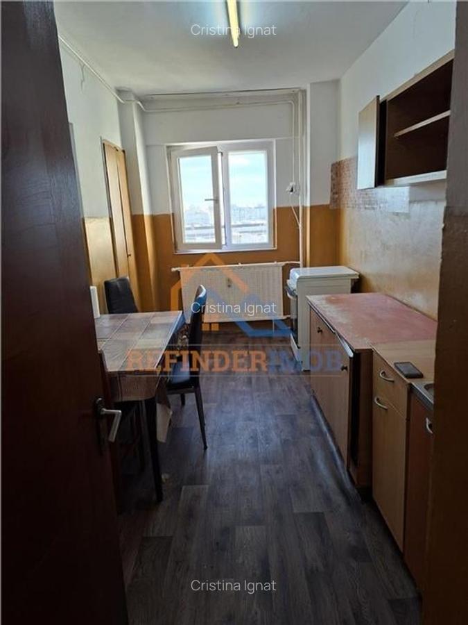 Apartament de vanzare cu 4 camere, zona Mihai Bravu - Baba Novac - 6