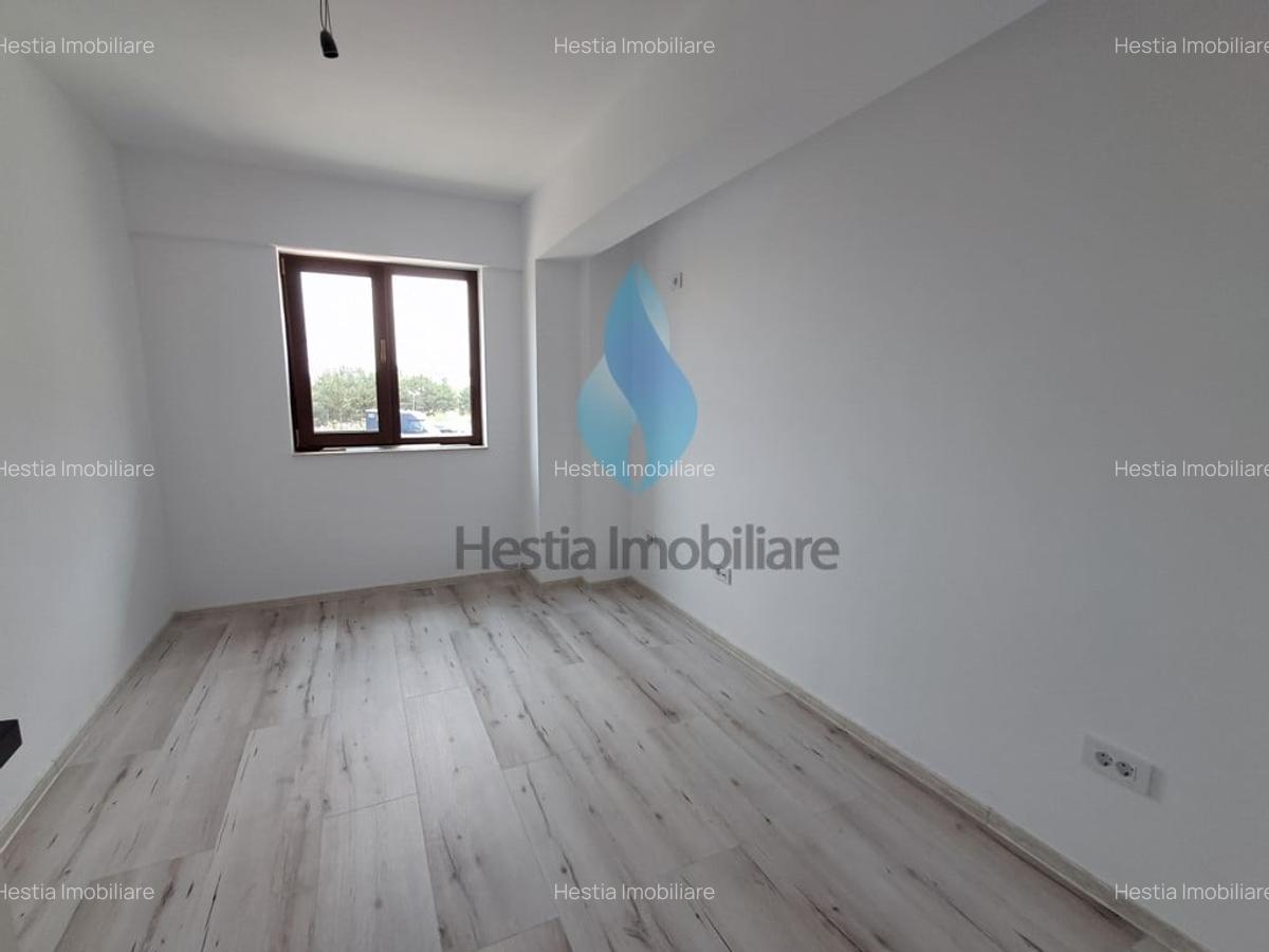 Garsonieră decomandată în Bucium - 1