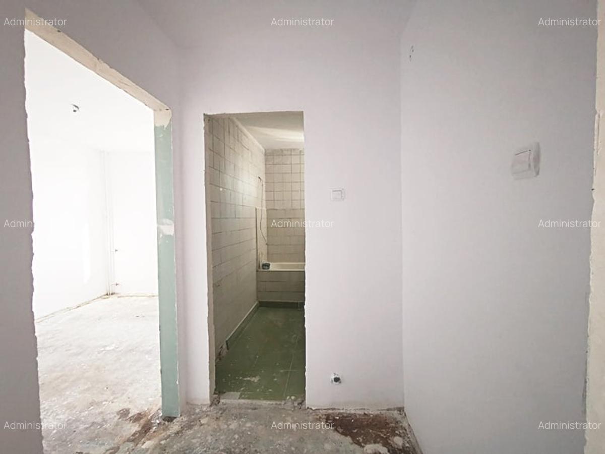 Vanzare 3 cam Obor, Masina de Paine, proaspat zugravit, loc parcare - 2