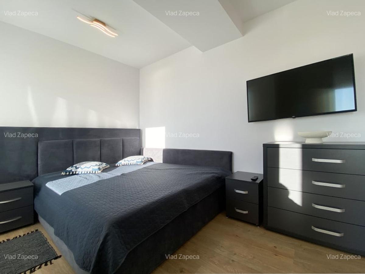 Apartament 3 camere de inchiriat zona Faleza Nord Constanta - 2