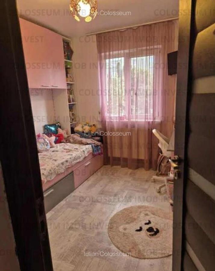 Apartament 2 camere, semidecomandat - zona 13 Decembrie - 2
