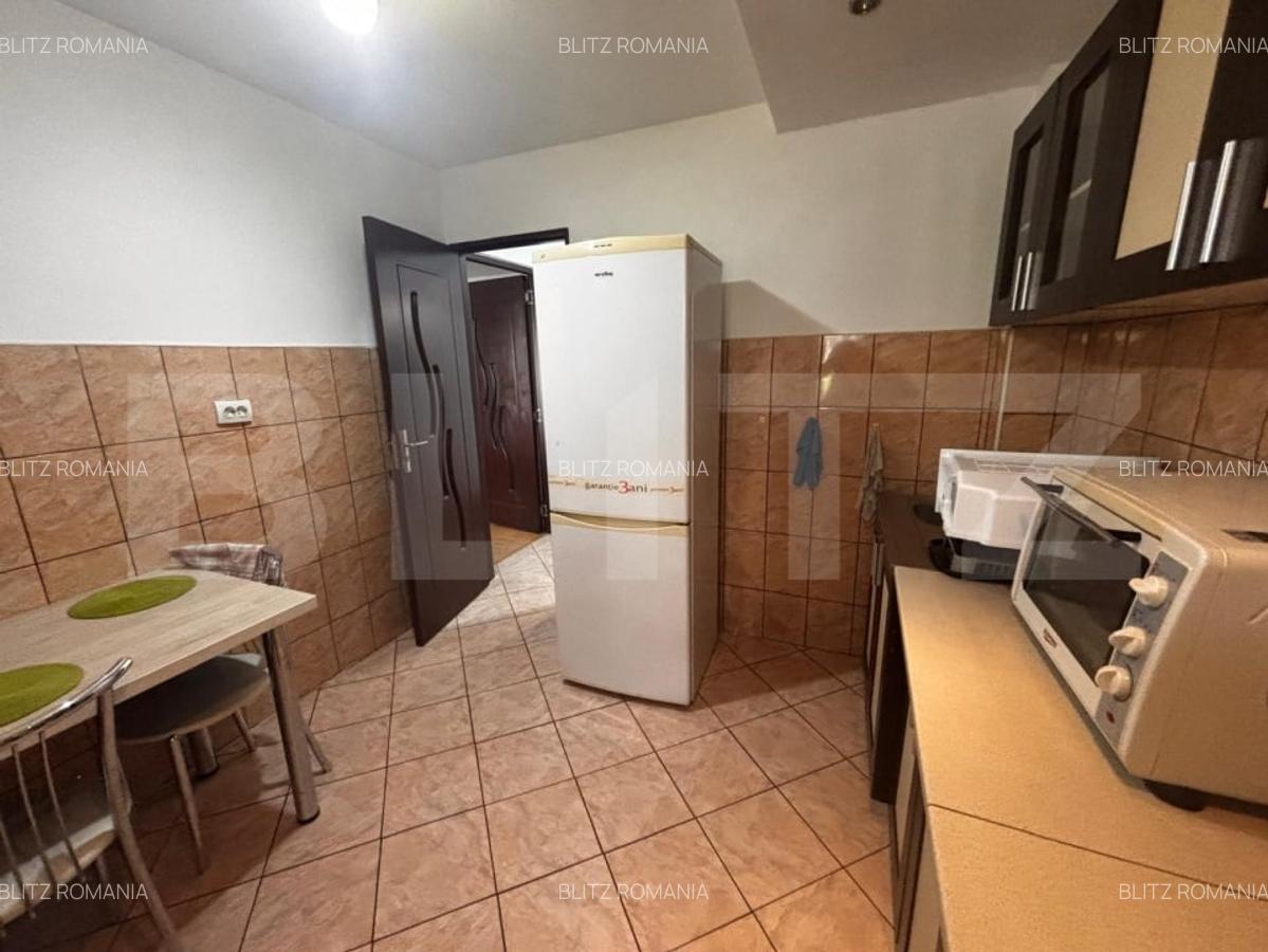 Apartament de vanzare, cu 1 camera, 39 mp, zona Stefan Cel Mare - 3