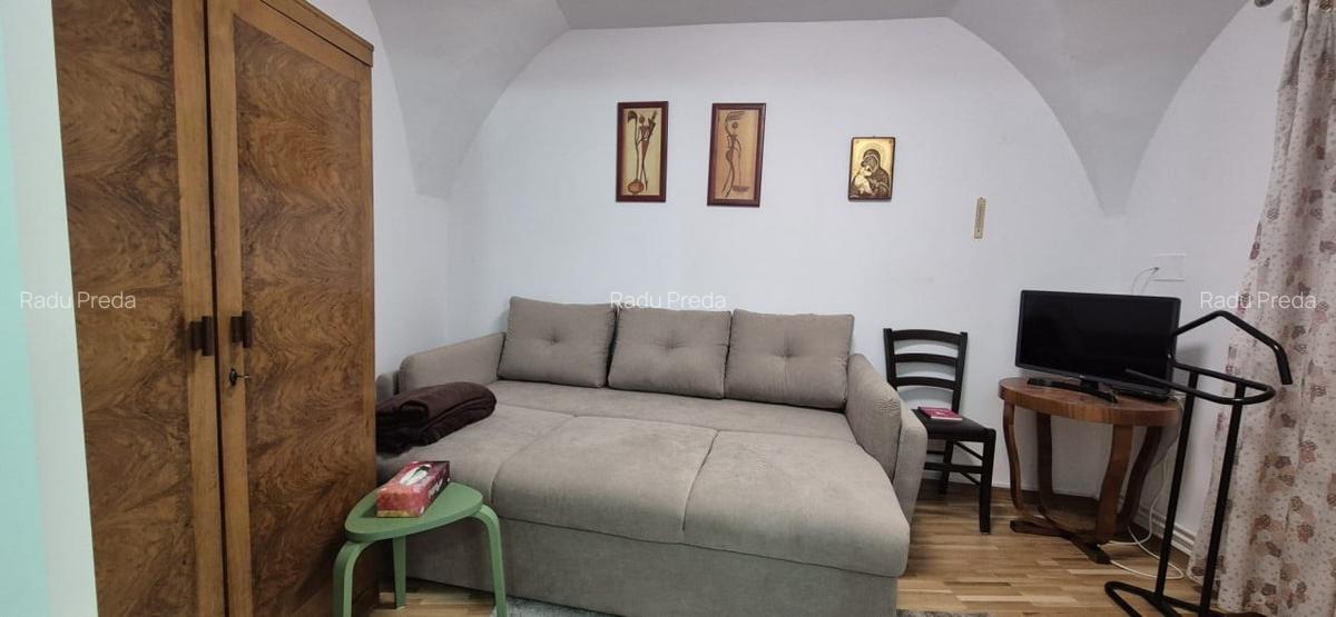 Apartament cu 2 camere in centrul istoric - 3