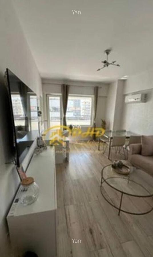 Apartament cu 2 camere situat in zona Royal Town - 4