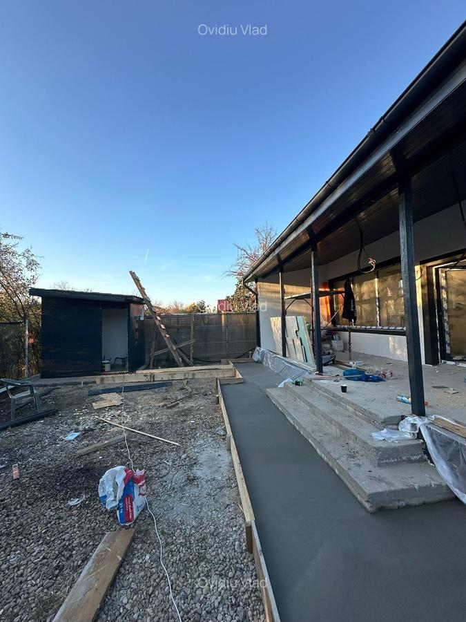 FARA COMISIOANE in Gulia vatra Satului la drum asfaltat casa 4 camere 2 bai P+M - 6