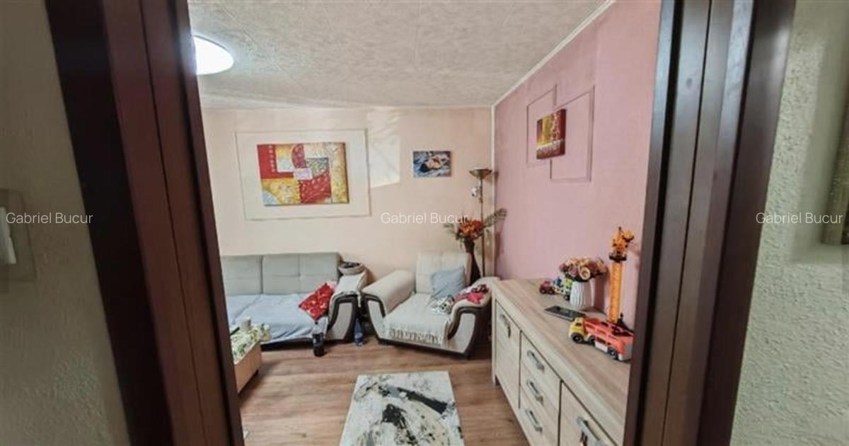 Vanzare Apartament 3 Camere Decomandat Berceni-Izvorul Muresului - 4