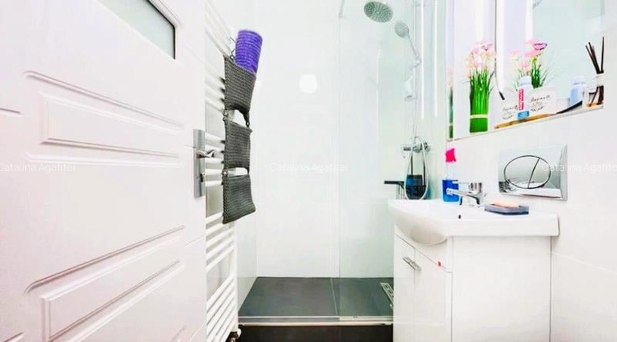 Apartament cu 2 camere semidecomandat, mobilat în Florilor - 5