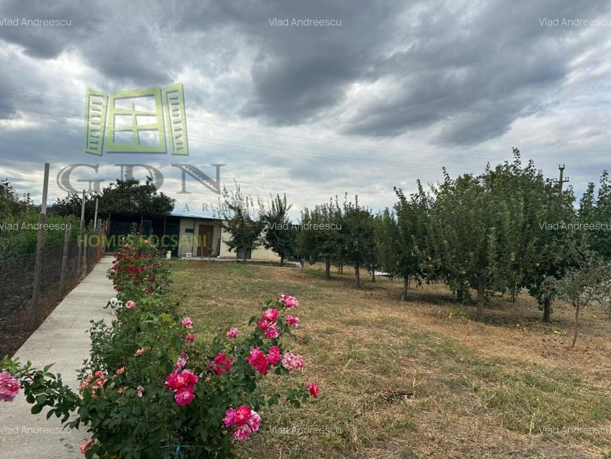 Casa de vanzare P+1 Vanatori,Vrancea - 7