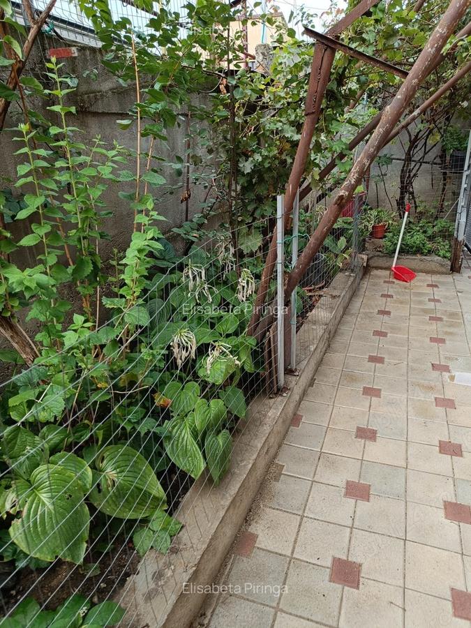 280 mp,cart.23+teren total 273mp,P+E,,mobilat(ne)toate facilit - 5