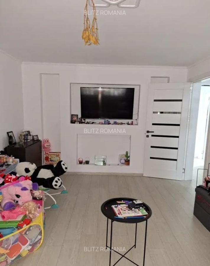 Apartament 3 camere, 64 mp utili, zona Rovine - 3