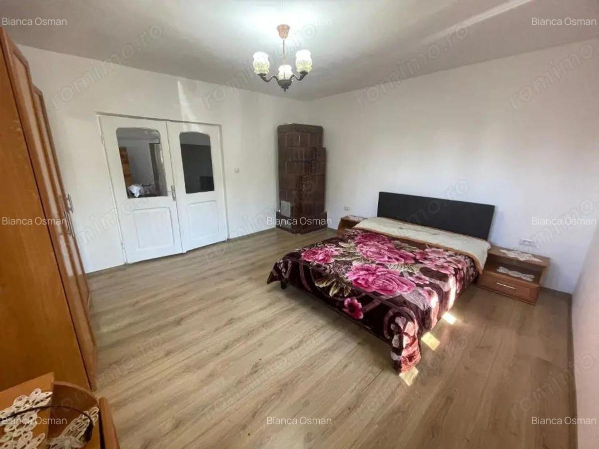 Vanzare proprietate in Novaci - langa supermarket Penny - 2