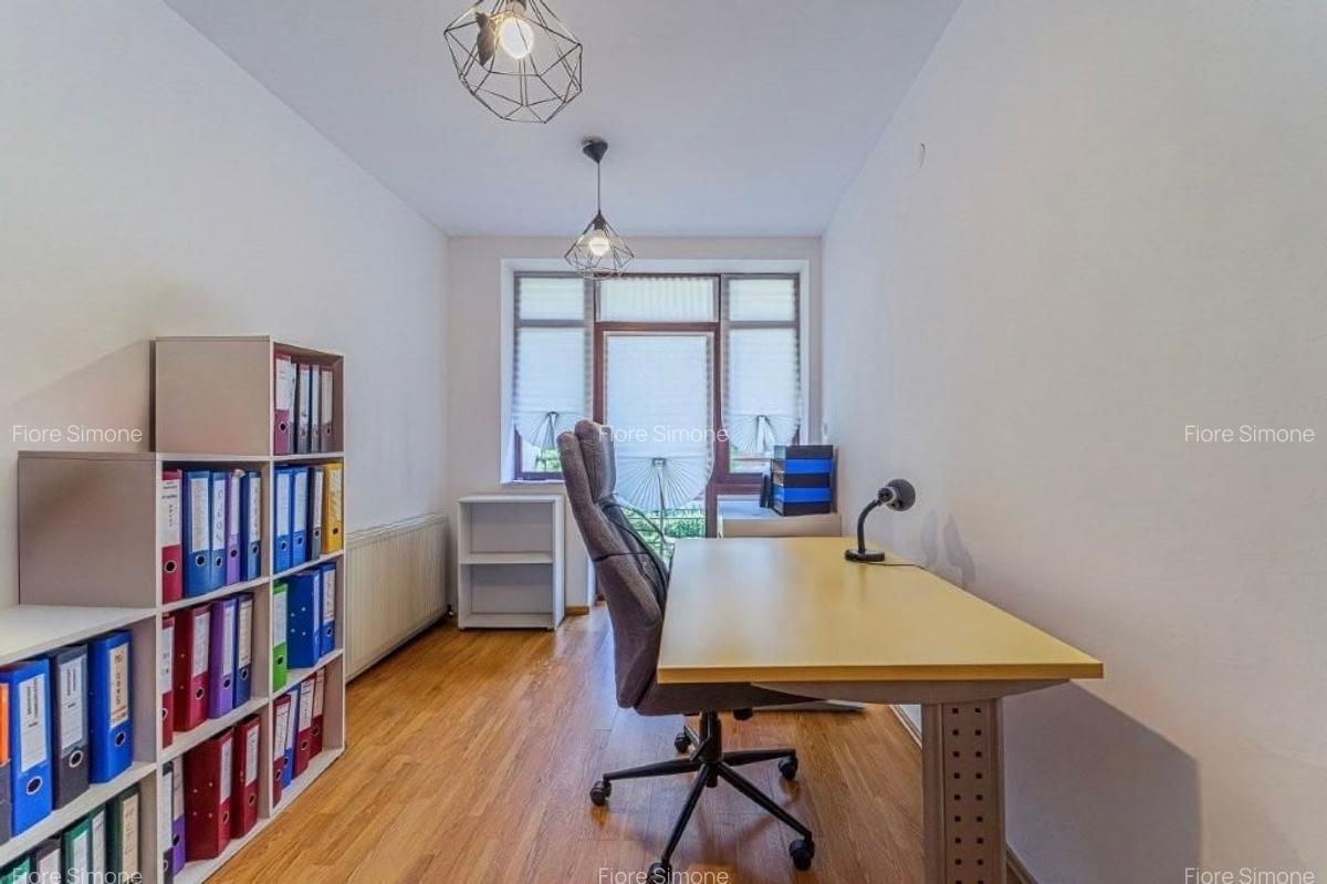 Casă spațioasă cu 10 camere, ideală  uz afterschool sau birouri – Torontalului - 9 Casă spațioasă cu 10 camere, ideală  uz afterschool sau birouri – Torontalului - 9