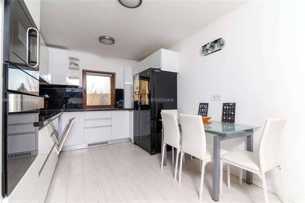 Apartament cu 4 camere semidecomandat, mobilat în Zorilor - 14