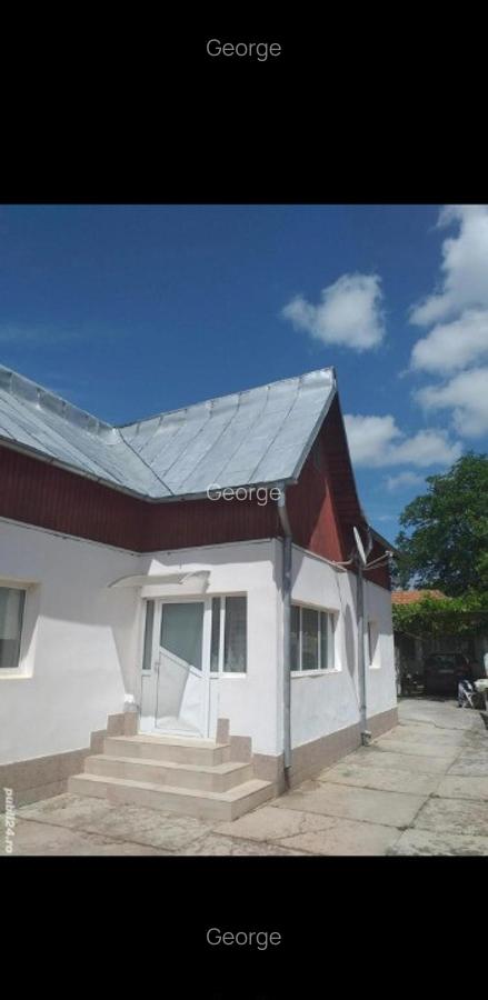 Casa in Cocorastii Caplii, la 8 km de Campina, jud. Prahova - 1