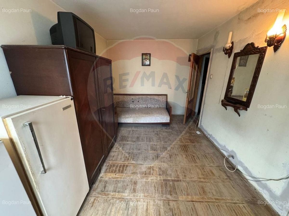 Apartament cu 1 camere de vanzare in zona Milcov-Pompieri - 1