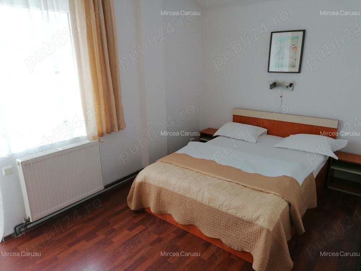 Vila+casa cu etaj pozitie ultracentral ,la 275000e . - 9 Vila+casa cu etaj pozitie ultracentral ,la 275000e . - 9