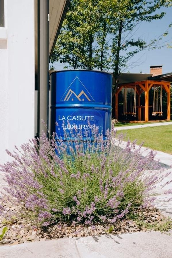 Casute de vanzare - 46