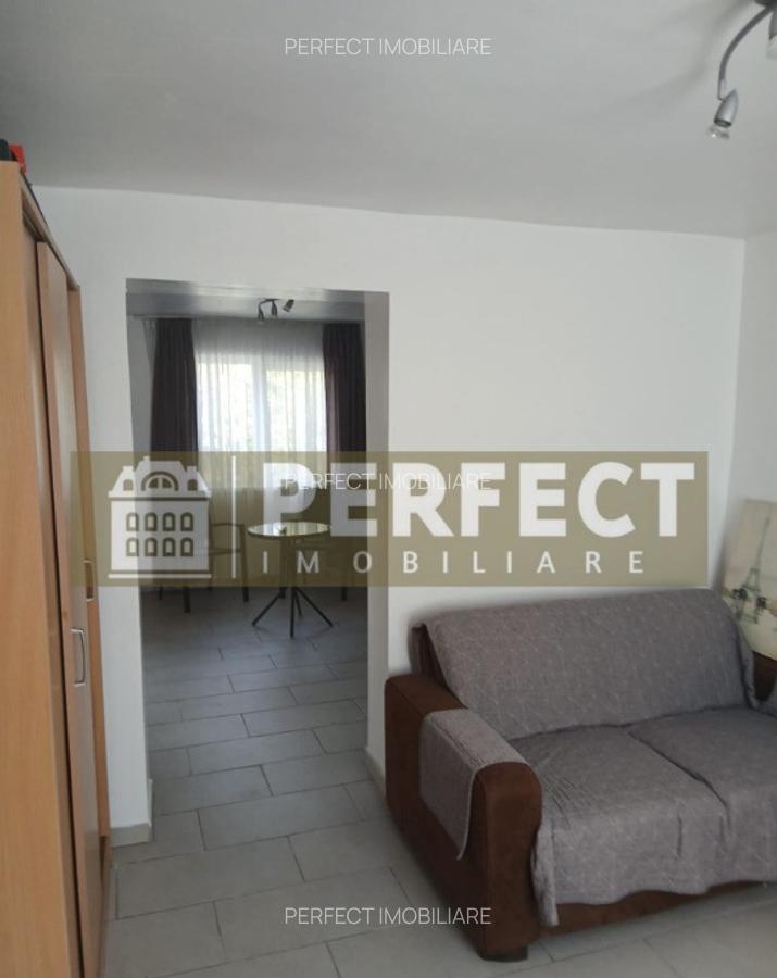 Casa la 10 km de Ploiesti la doar ??65.000 euro ! - 5