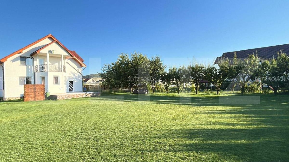 Casa spatioasa cu teren generos, Unirea - 28 ari, 230 mp utili - 2