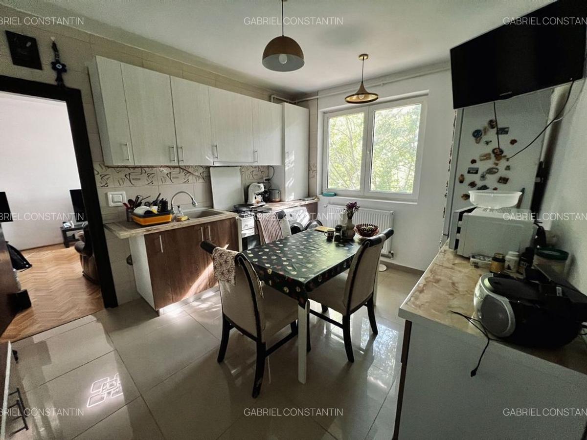 3 CAMERE BUCURESTII NOI / METROU JIULUI 5 MINUTE / CENTRALA PROPRIE / RENOVAT - 1