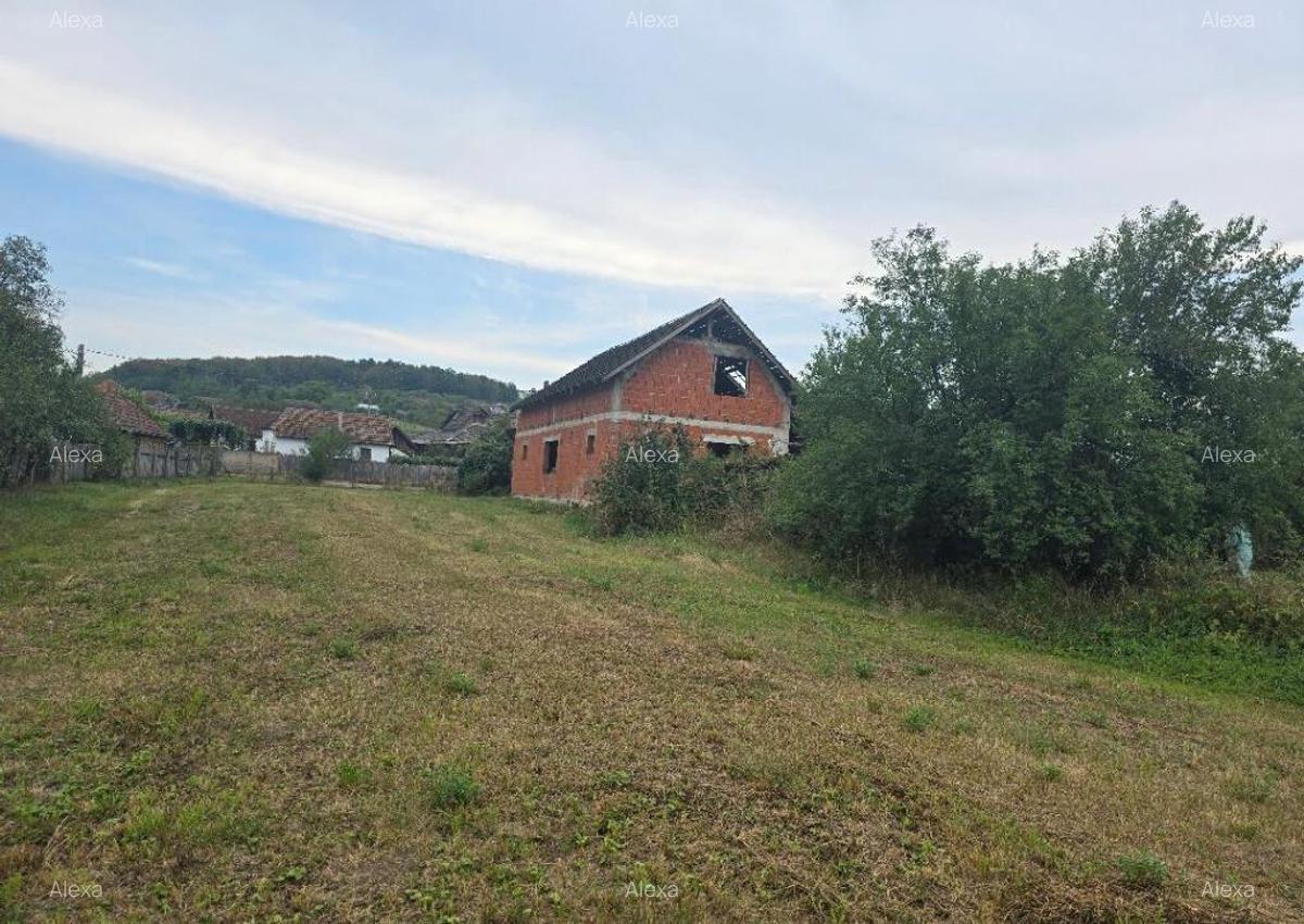 Casa loc SUMUGIU , sc 200 mp , parte veche si noua, ter 2670, sosea - 14