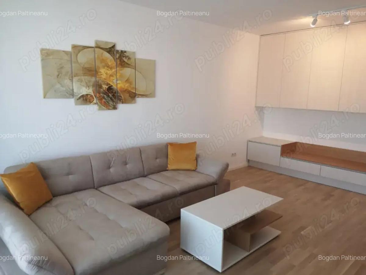 Inchiriere apartament 2 camere, Brasov, Central, Lux - 1