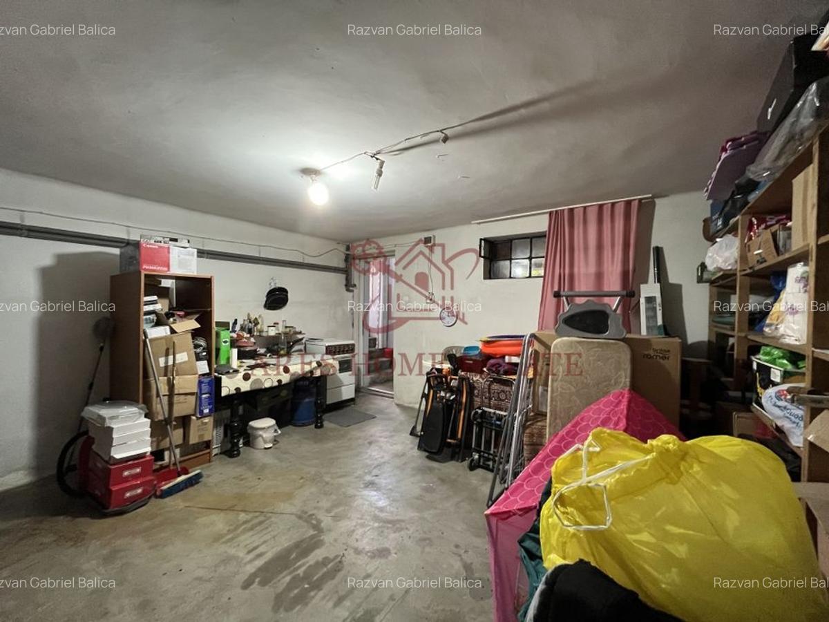 Vilă spațioasă 6 camere în centrul Lugoj – teren 471 mp, garaj - 20