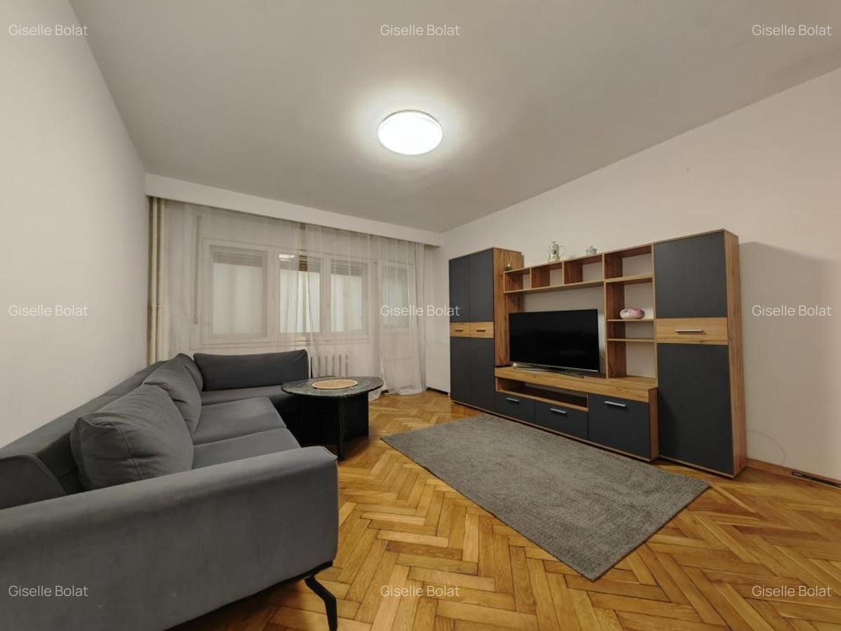 Apartament 4 camere - strada Serdarului I Piata 1 Mai - Clucerului , decomandat - 1