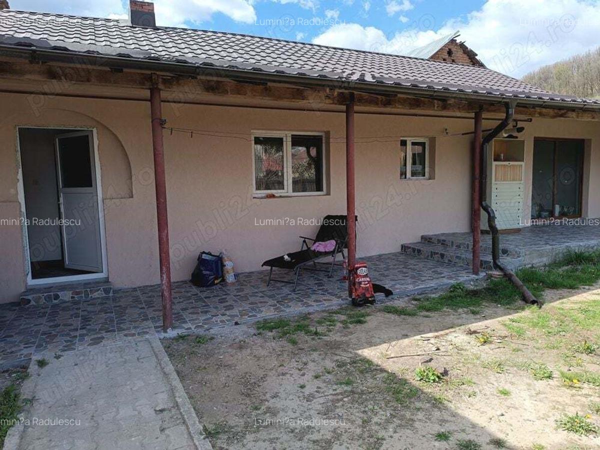 Casa Valea Ursului Arge? 96500 euro negociabil - 9