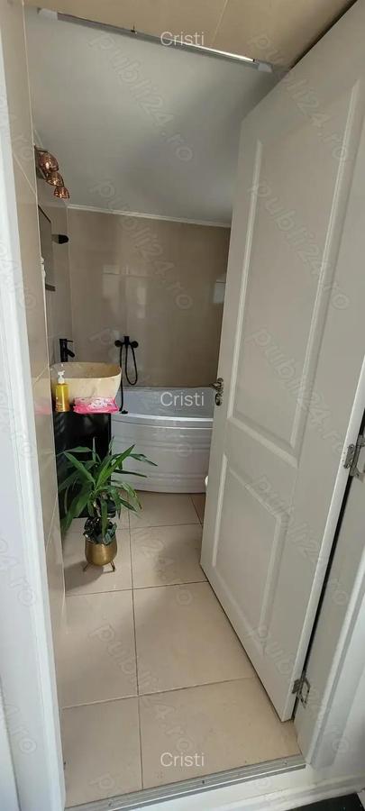 Vand casa in centru - 7 Vand casa in centru - 7