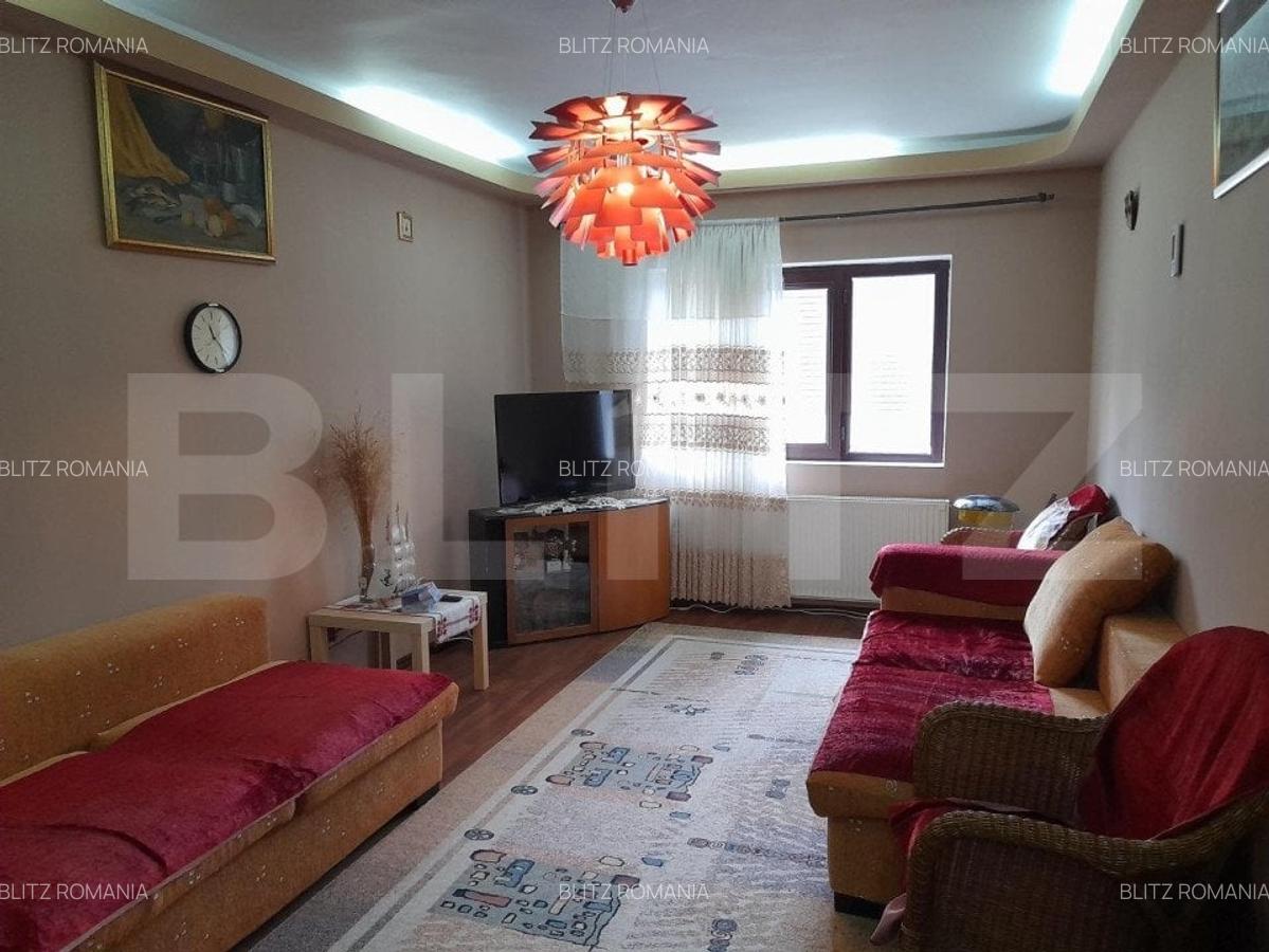 Apartament cu 3 camere decomandat, mobilat în Eroilor - 1