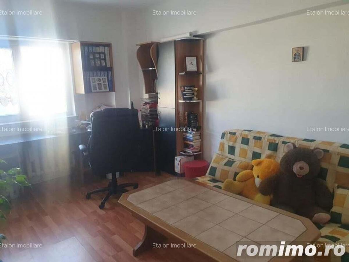 Ap 4 camere, 96 m utili, boxa 40 mp, Calea Romanului - 1