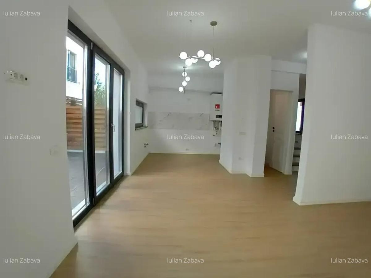 Casă cu 5 camere în Sisești - 7