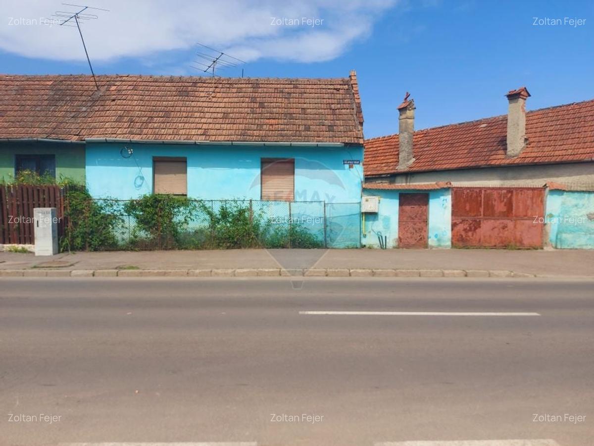 Casa de vanzare in zona Bartolomeu! - 1