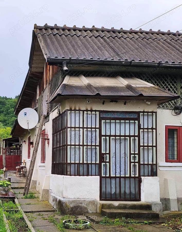Casa de vanzare in Fieni - 8