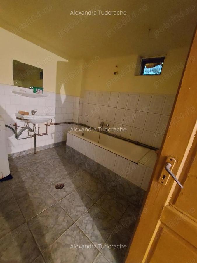Vanzare casa si teren - Targoviste, zona Calea Bucuresti - 18
