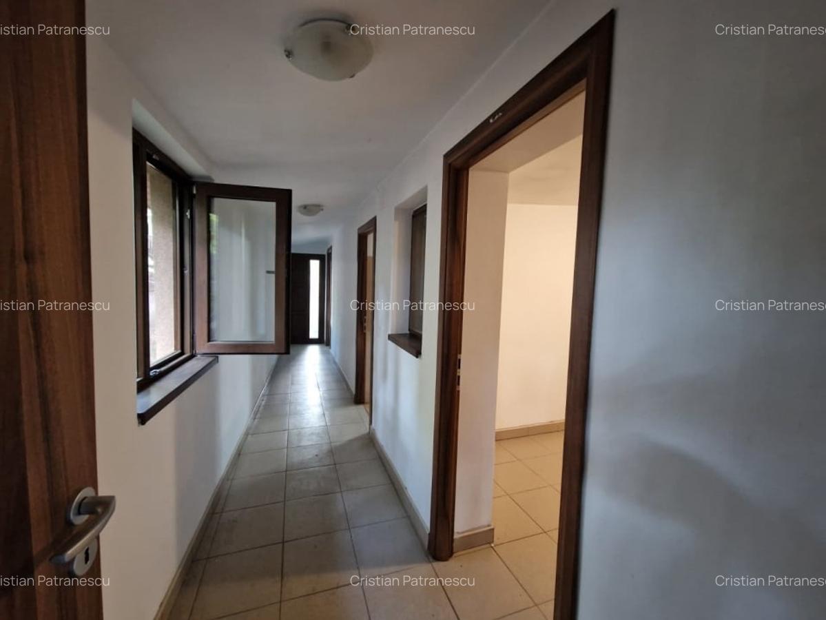 Casa 3 camere cu curte proprie | Piata Chibrit | 1' Metrou 1 Mai - 3
