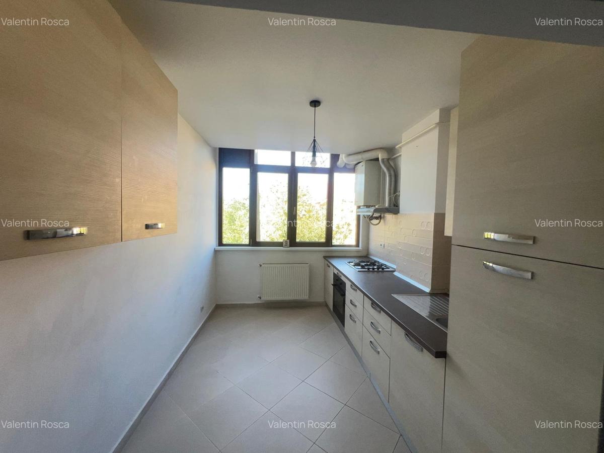 Apartament 2 camere, 55 mp, etajul 1, bucatarie mobilata +utilata si loc parcare - 1