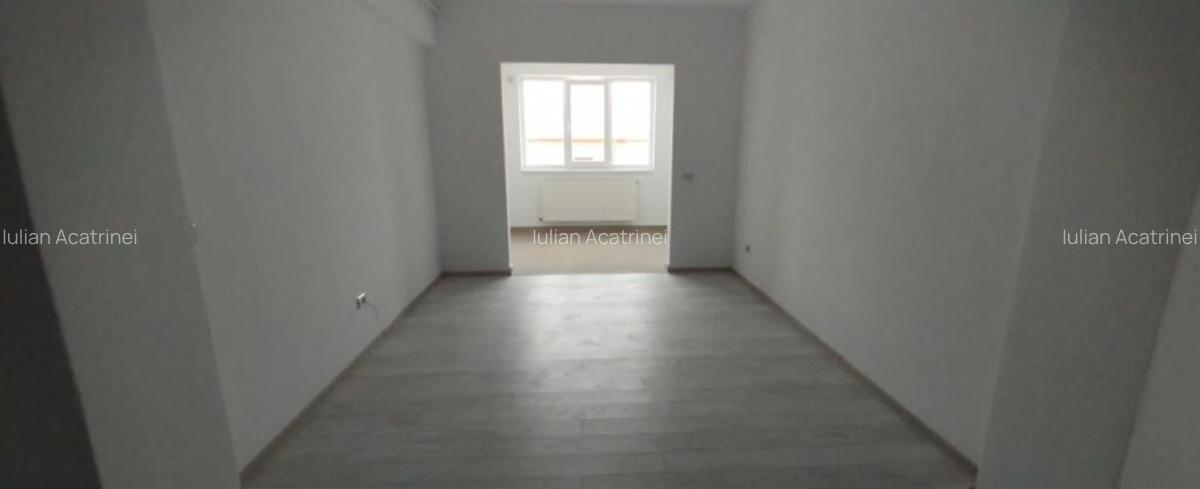 APARTAMENT 3 CAMERE, DECOMANDAT, BLOC NOU, ETAJ INTERMEDIAR, - 2