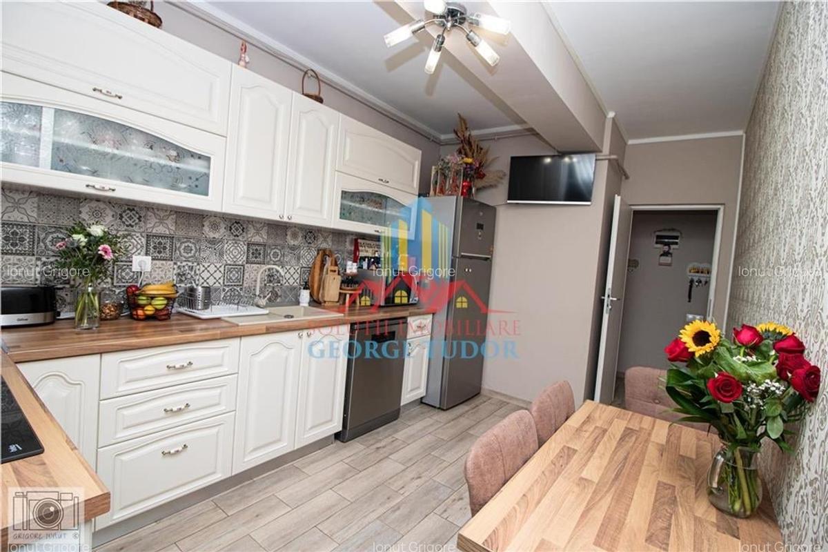 Apartament 3 camere + mansarda, 176 mp,  Str. Tineretului Nr 66,  Chiajna, Dudu - 15 Apartament 3 camere + mansarda, 176 mp,  Str. Tineretului Nr 66,  Chiajna, Dudu - 15