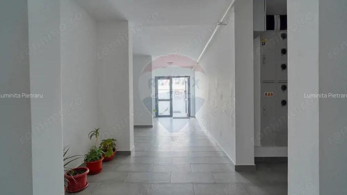 Apartament de vanzare cu 2 camere si gradina /Cristian - 9