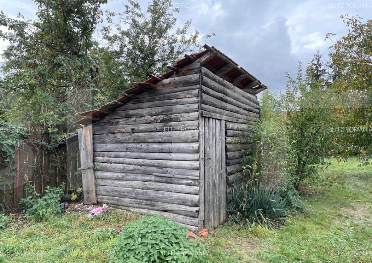 Casa ?araneasca in centrul localita?ii Ilieni te - 2