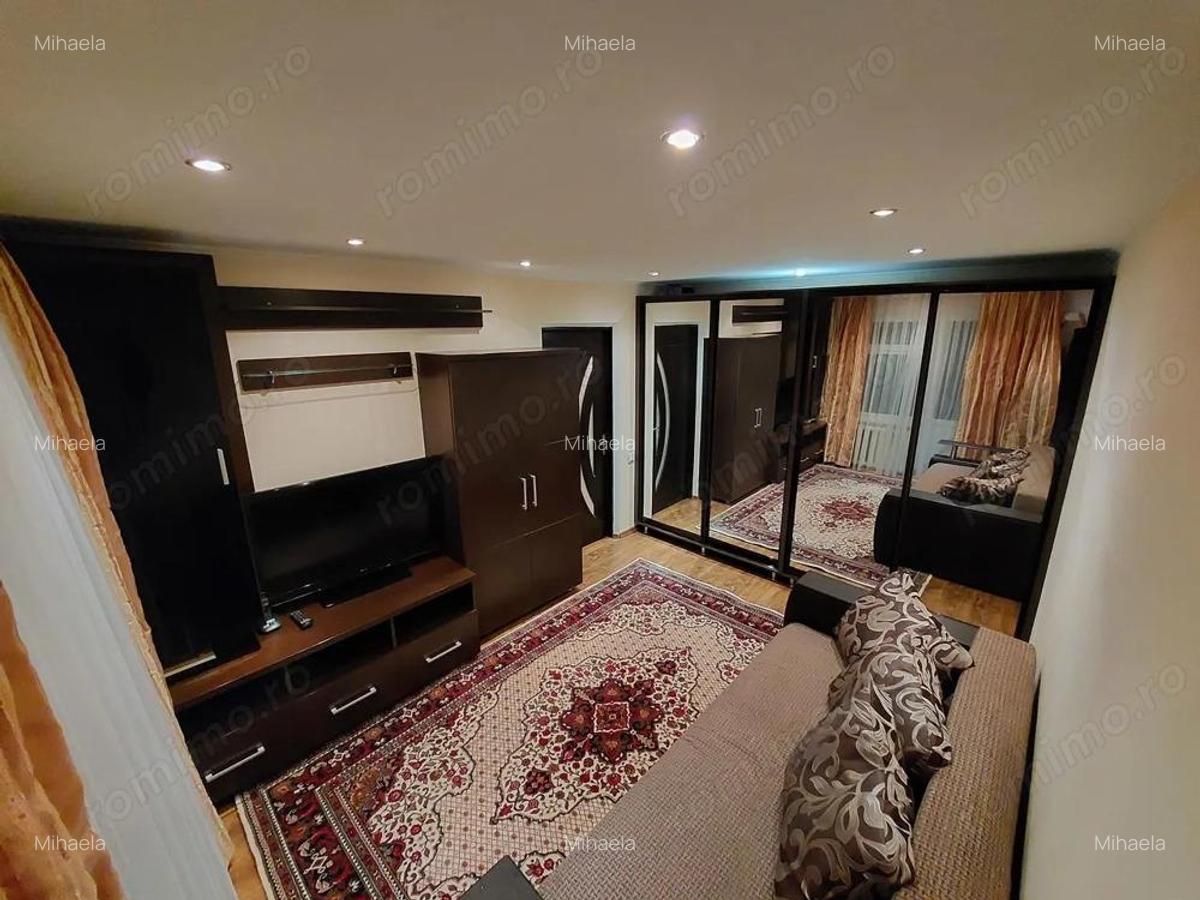 De inchiriat apartament o camera zona Complex Studentesc - 3