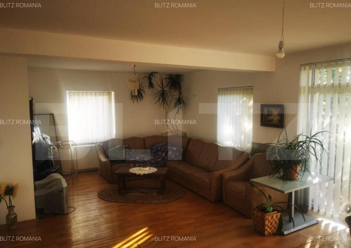 Casa 10 camere, 300 mp utili , teren 700 mp - 4